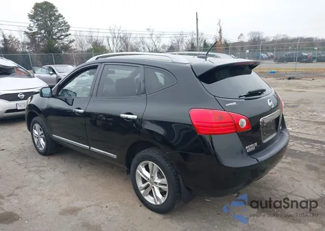 2015 Nissan Rogue Select S z USA, uszkodzony, nr VIN JN8AS5MV4FW770181